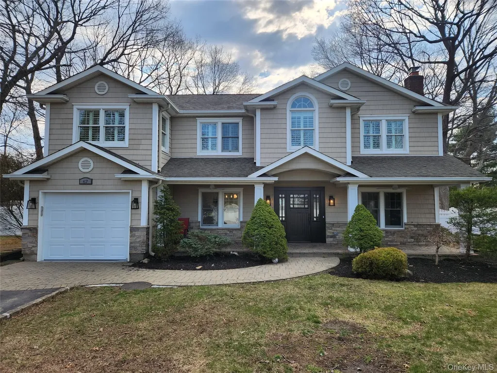 67 Wicks Path Commack NY 11725