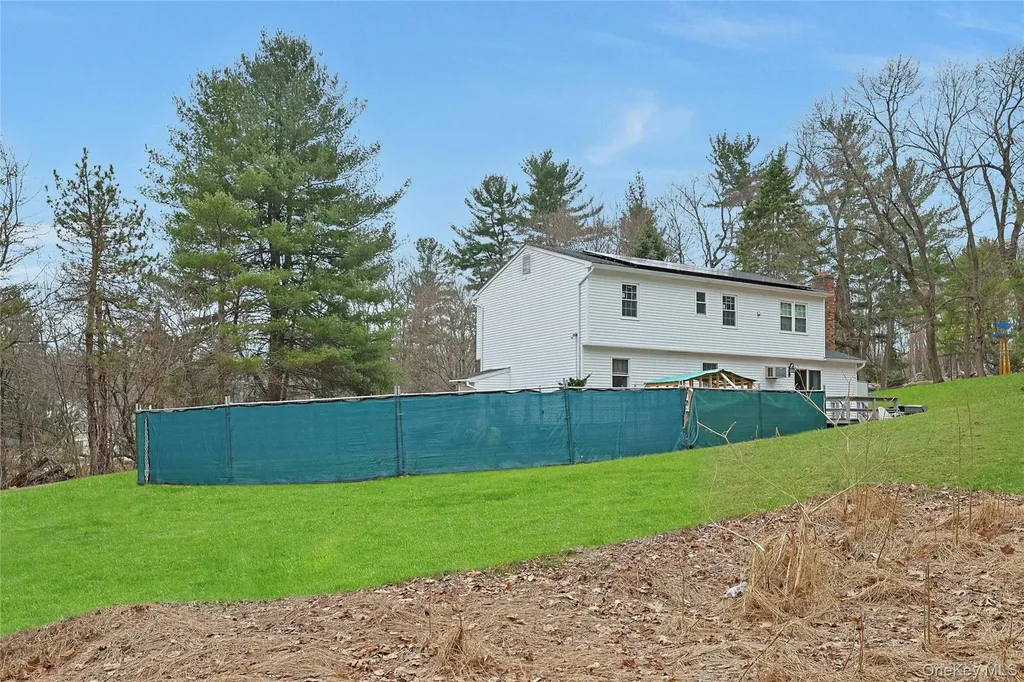 381 Route 32 Central Valley NY 10917