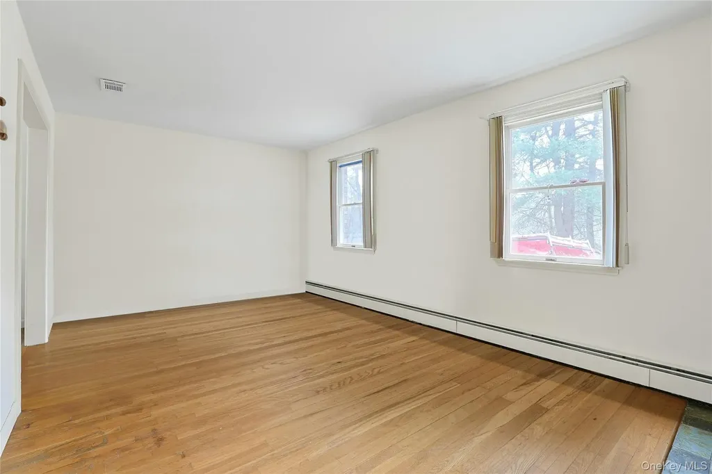 381 Route 32 Central Valley NY 10917
