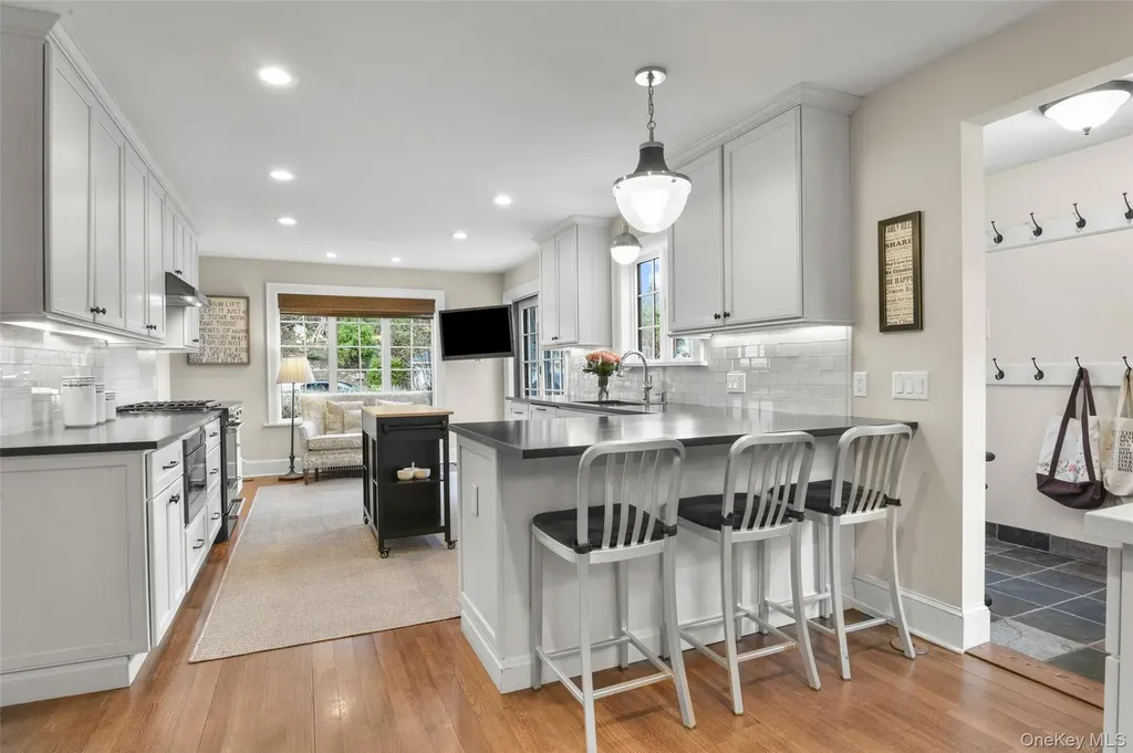 47 Pine Brook Drive Larchmont NY 10538