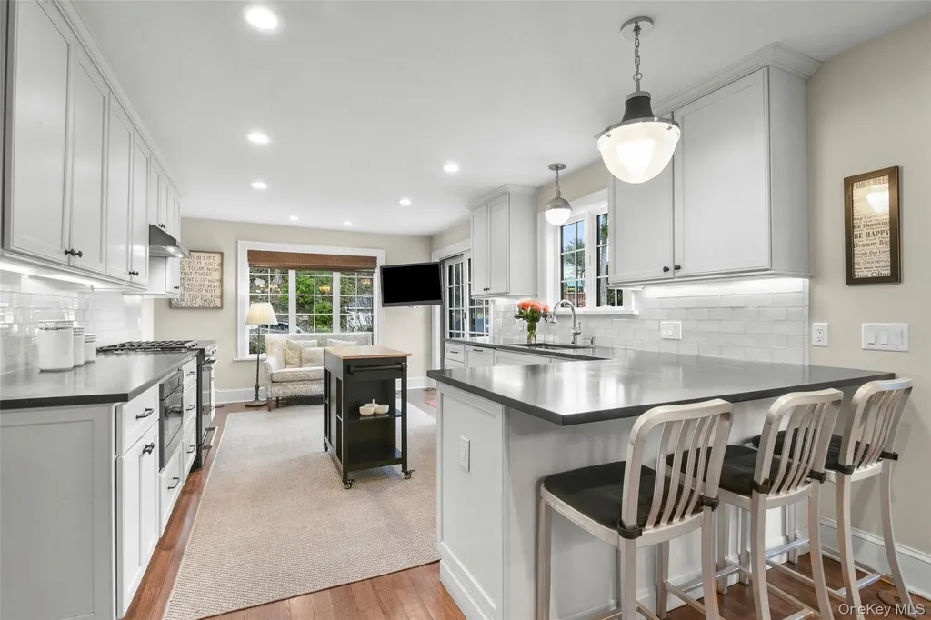 47 Pine Brook Drive Larchmont NY 10538