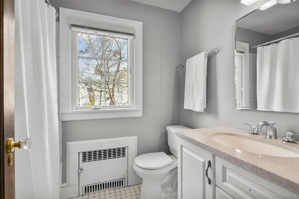 47 Pine Brook Drive Larchmont NY 10538