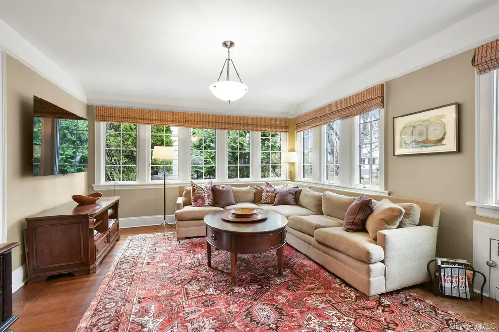 47 Pine Brook Drive Larchmont NY 10538
