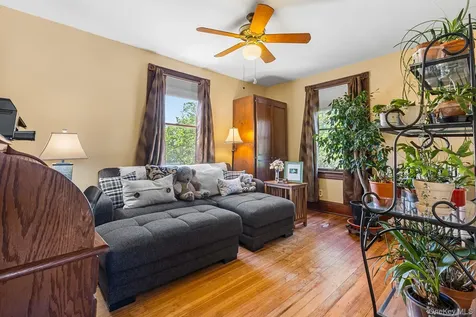17 Upland Avenue White Plains NY 10604