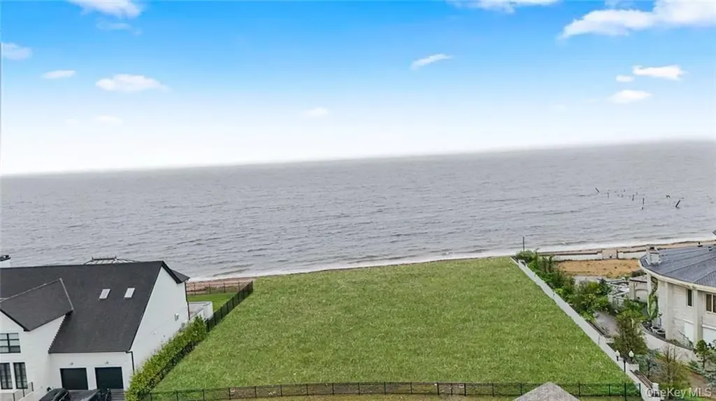 140 Nicolosi Drive Staten Island NY 10312