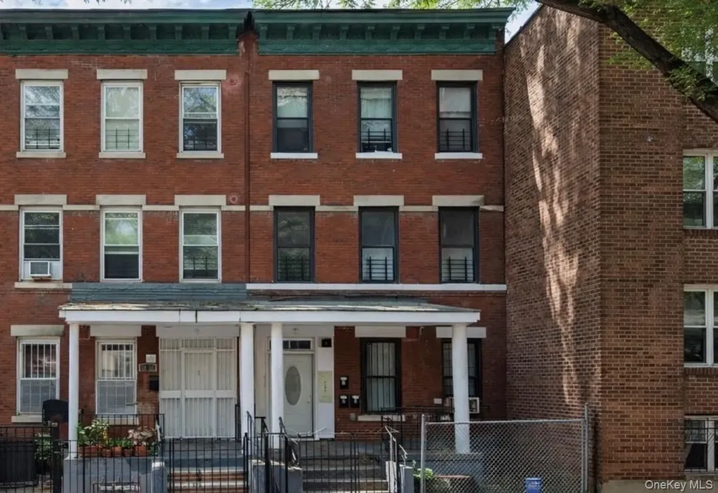 2311 Creston Avenue Bronx NY 10468