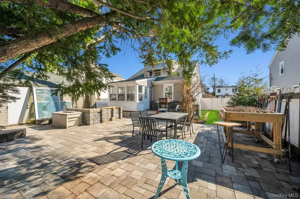 2478 Loft Avenue Baldwin NY 11510