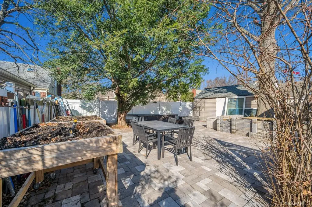 2478 Loft Avenue Baldwin NY 11510