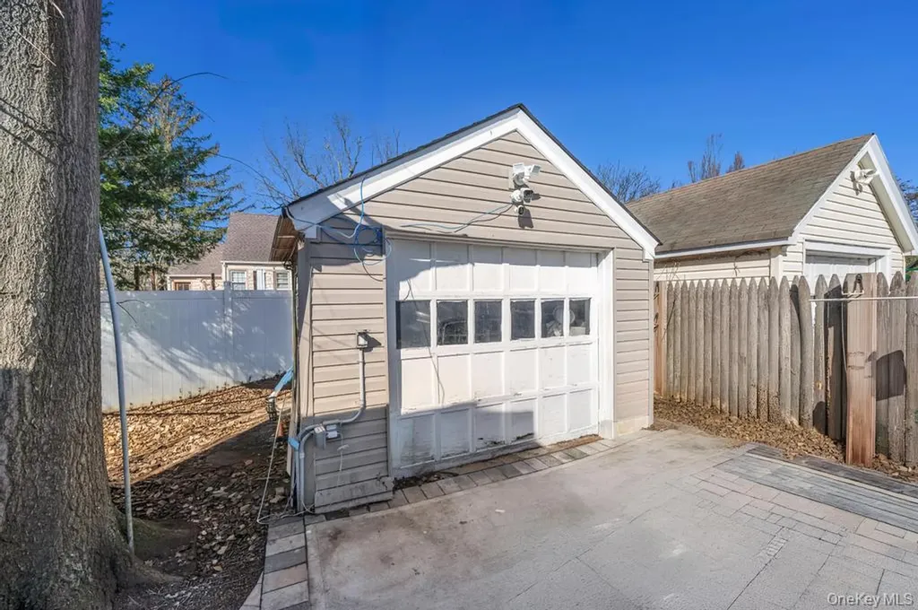 2478 Loft Avenue Baldwin NY 11510