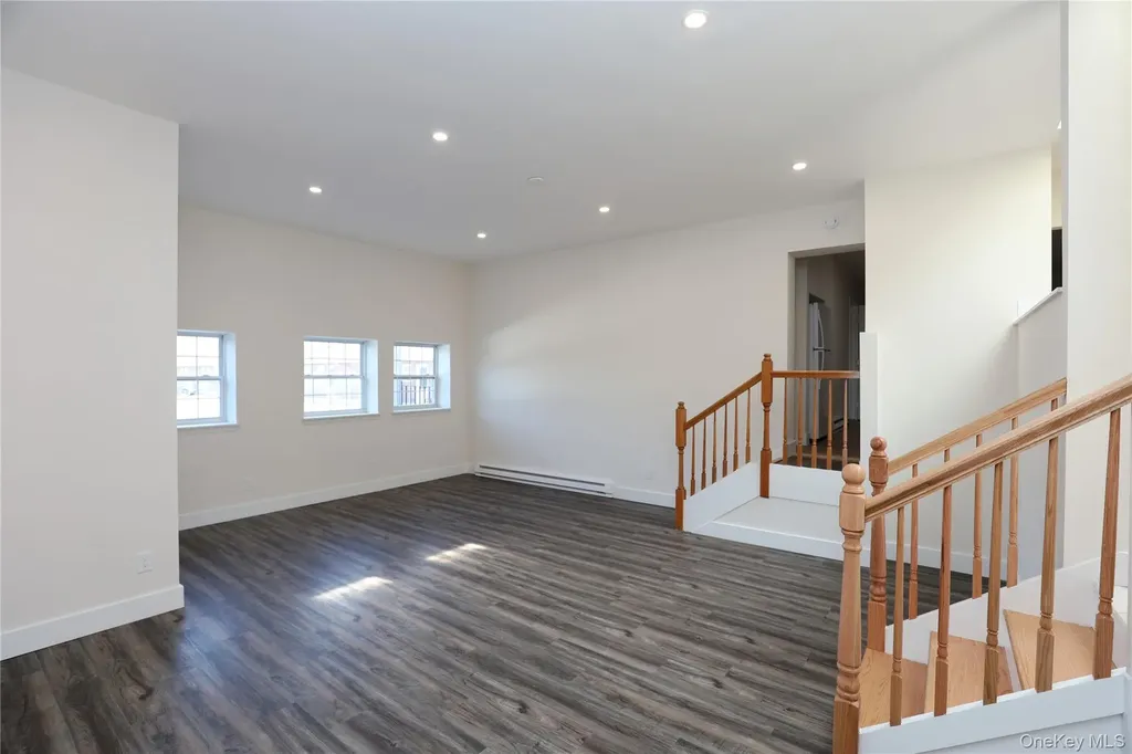 14311 9w Call Listing Agent NY 12124