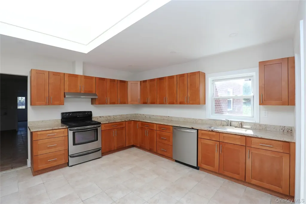14311 9w Call Listing Agent NY 12124