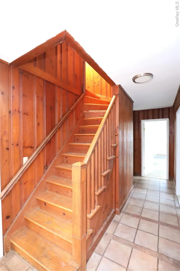14311 9w Call Listing Agent NY 12124
