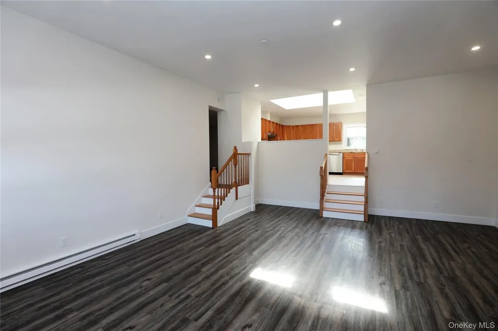 14311 9w Call Listing Agent NY 12124
