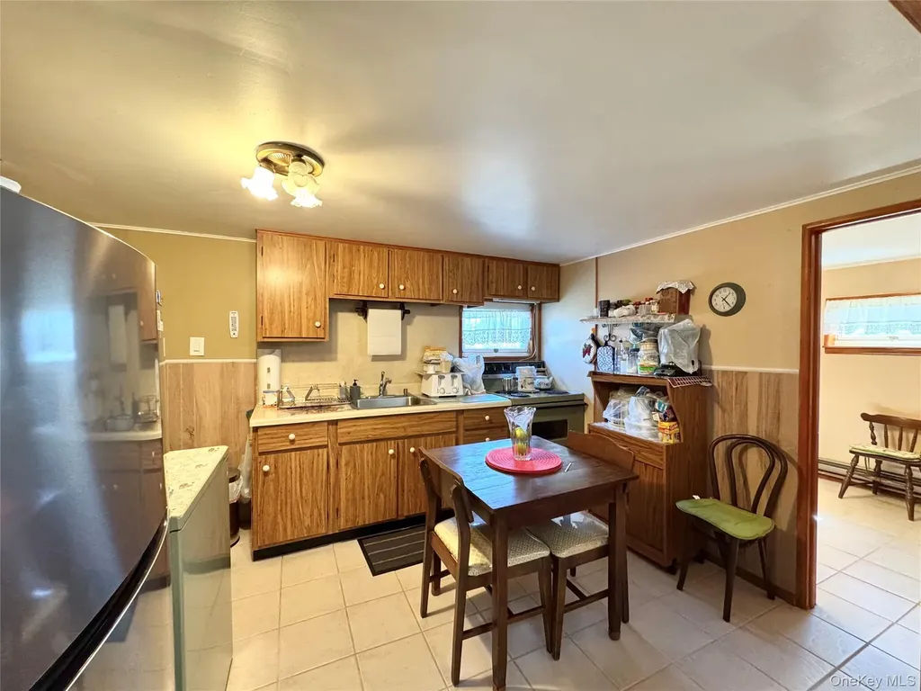 6339-6347 Route 32 Catskill NY 12414