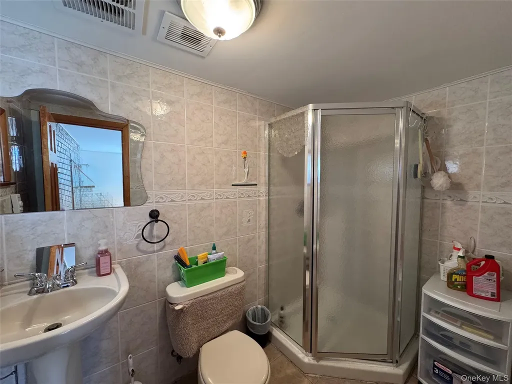 6339-6347 Route 32 Catskill NY 12414