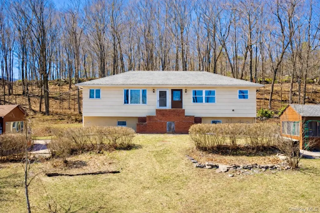 6339-6347 Route 32 Catskill NY 12414
