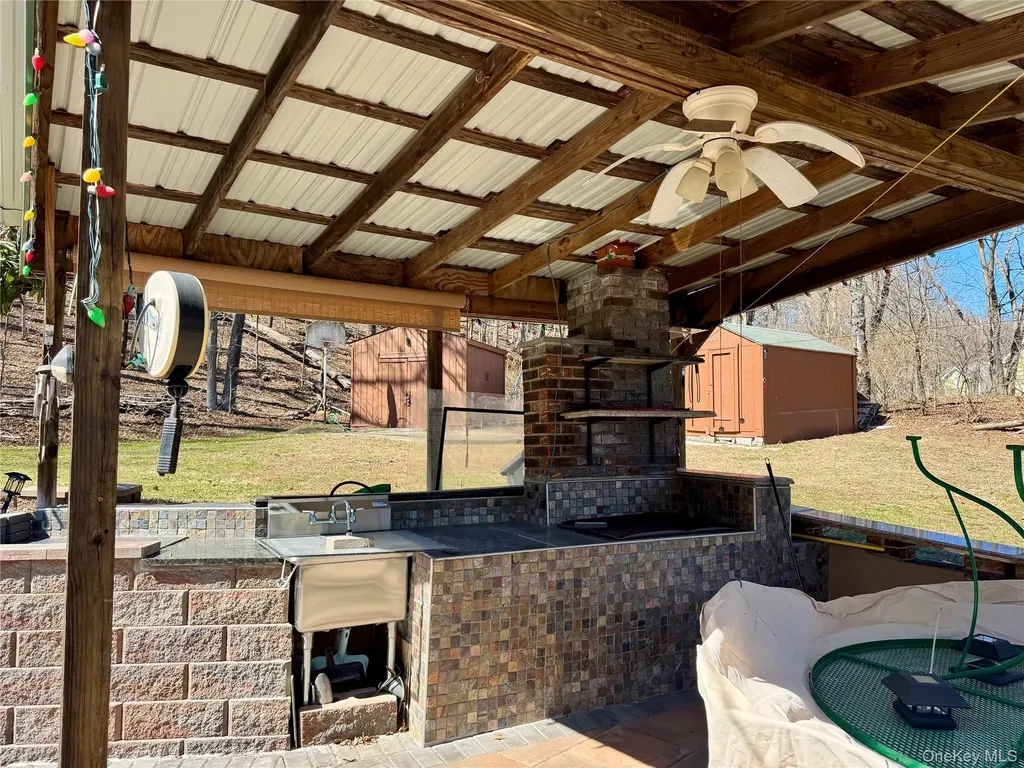 6339-6347 Route 32 Catskill NY 12414