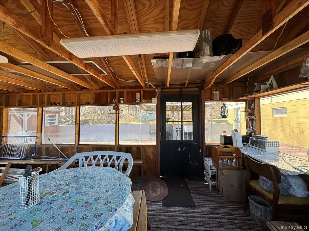 6339-6347 Route 32 Catskill NY 12414