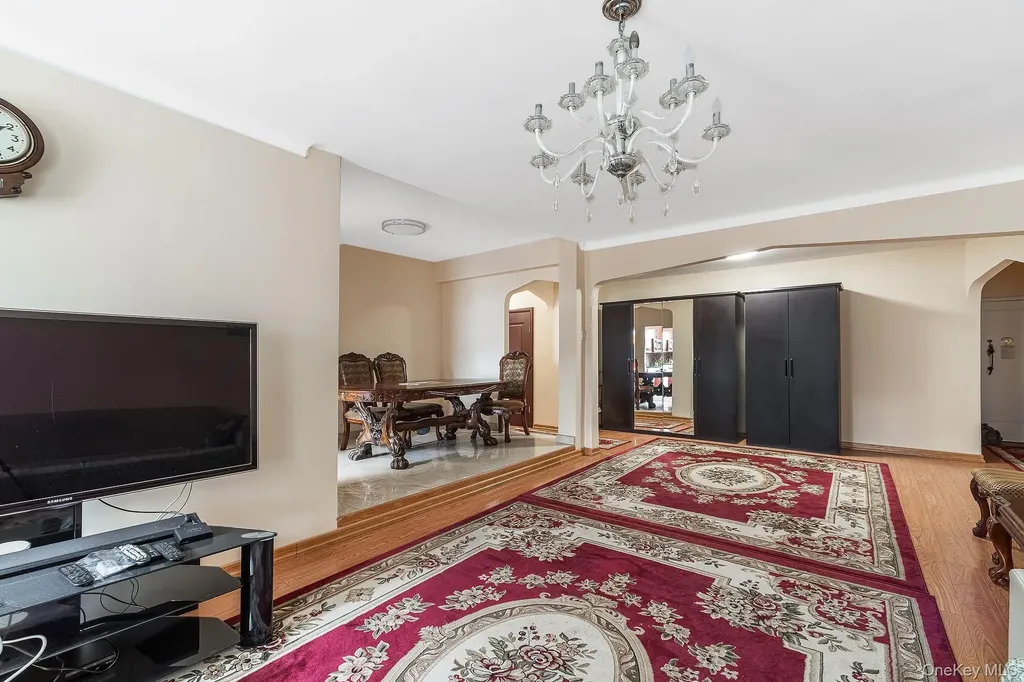 1625 E 13th Street Brooklyn NY 11229