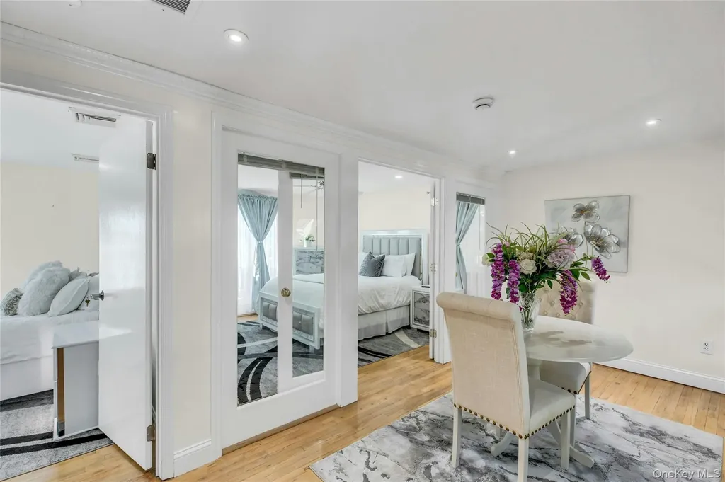 35 Grant Boulevard Hampton Bays NY 11946