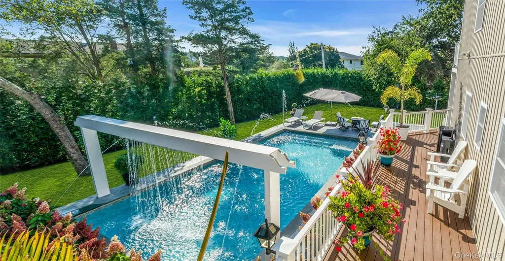 35 Grant Boulevard Hampton Bays NY 11946