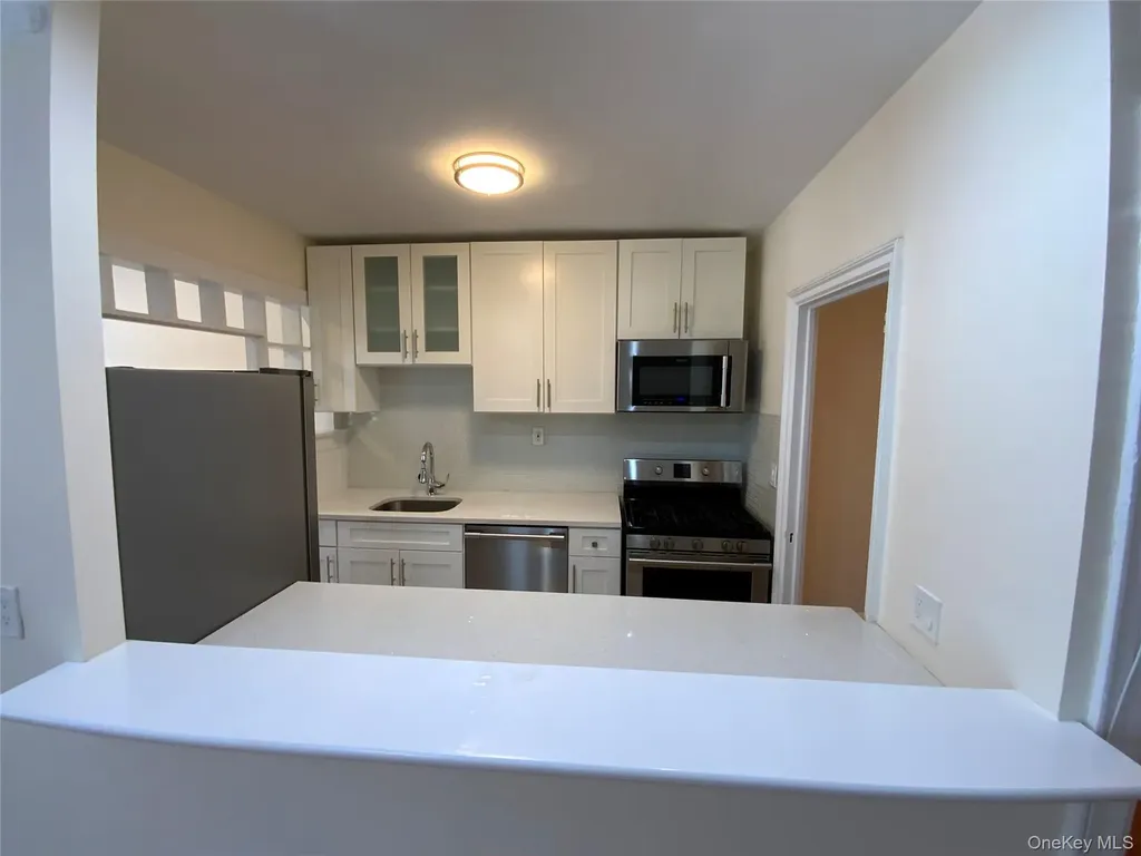1 S Broadway White Plains NY 10601