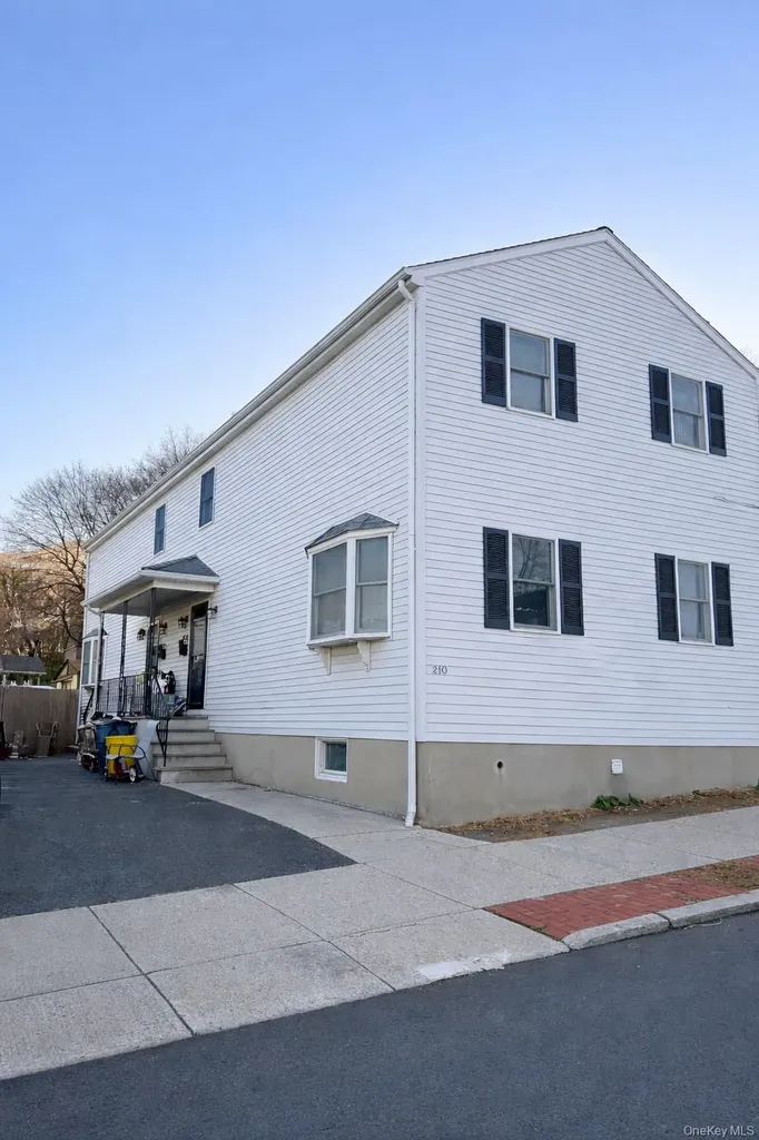 210 Chestnut Street Port Chester NY 10573