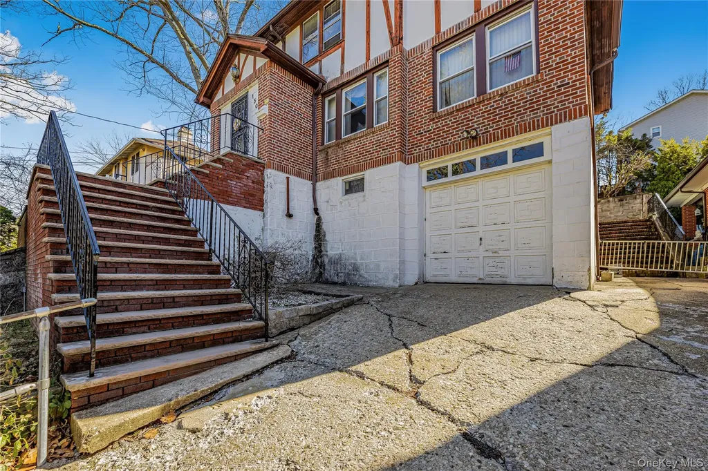 150 Rumsey Road Yonkers NY 10705