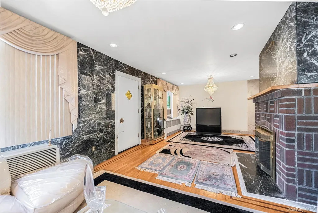 150 Rumsey Road Yonkers NY 10705