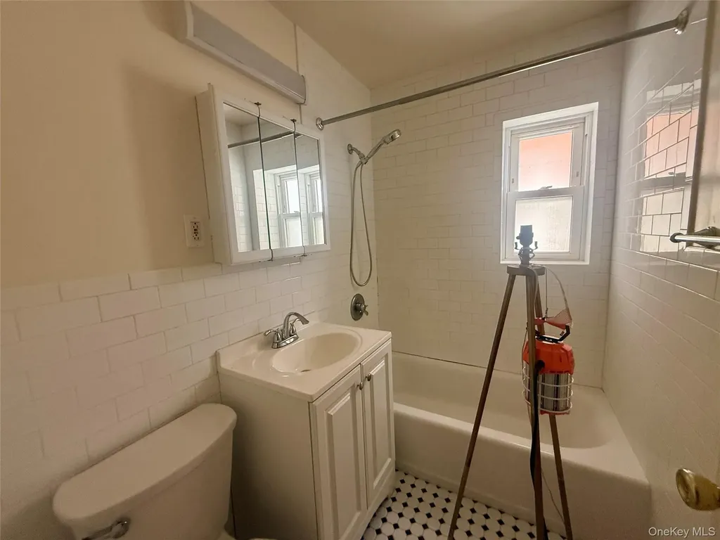 765 Shore Road Long Beach NY 11561