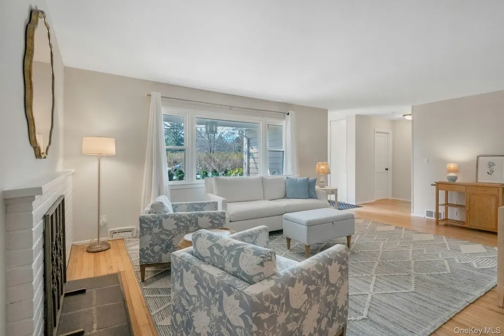 61 Schrade Road Briarcliff Manor NY 10510