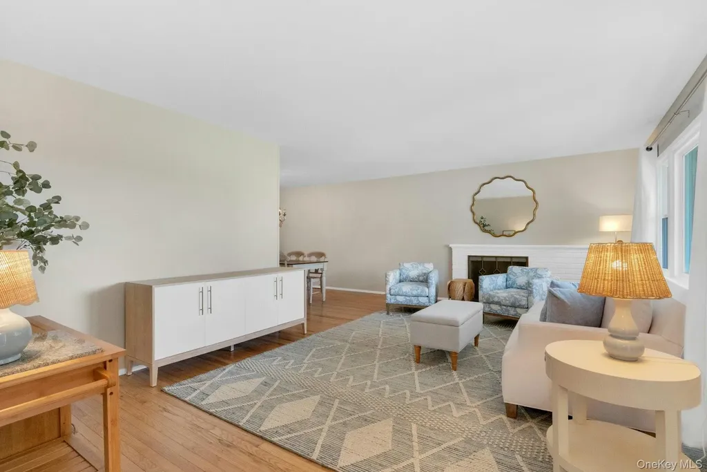 61 Schrade Road Briarcliff Manor NY 10510