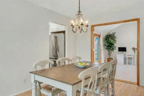 61 Schrade Road Briarcliff Manor NY 10510