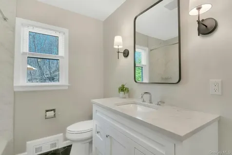 61 Schrade Road Briarcliff Manor NY 10510