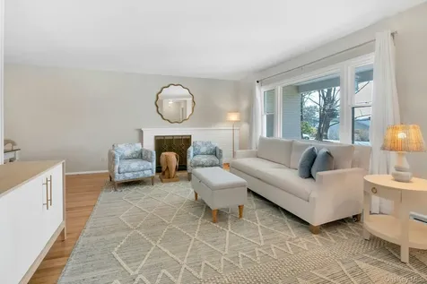 61 Schrade Road Briarcliff Manor NY 10510