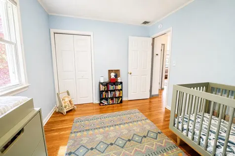 8 Seneca Avenue White Plains NY 10603