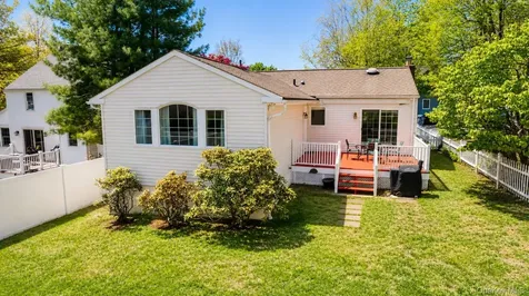 8 Seneca Avenue White Plains NY 10603