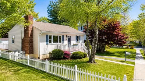8 Seneca Avenue White Plains NY 10603