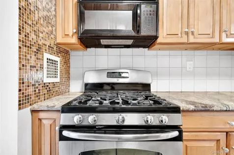 360 Westchester Avenue Port Chester NY 10573