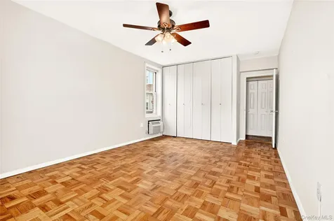 360 Westchester Avenue Port Chester NY 10573