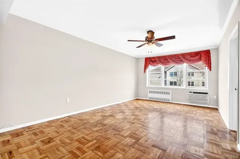 360 Westchester Avenue Port Chester NY 10573