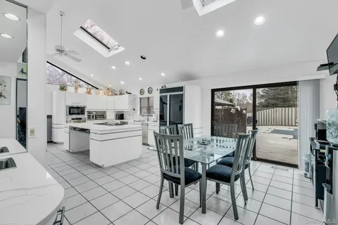 4 Christine Lane Manorville NY 11949