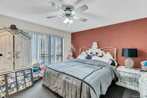 4 Christine Lane Manorville NY 11949
