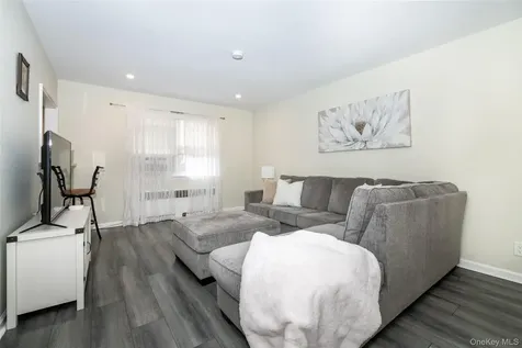 450 Pelham Road New Rochelle NY 10805