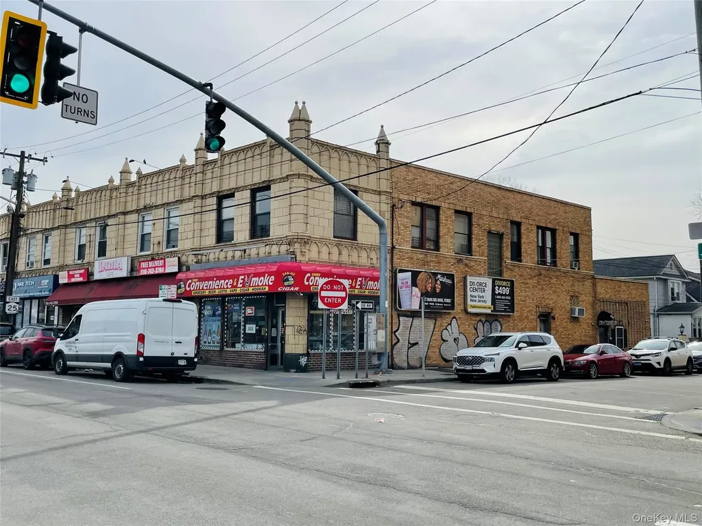 246-02 Jericho Turnpike Floral Park NY 11001