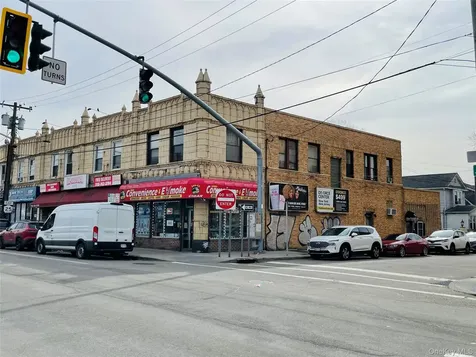246-02 Jericho Turnpike Floral Park NY 11001