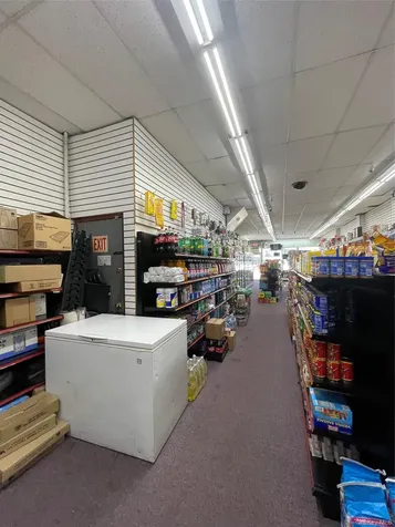 246-02 Jericho Turnpike Floral Park NY 11001