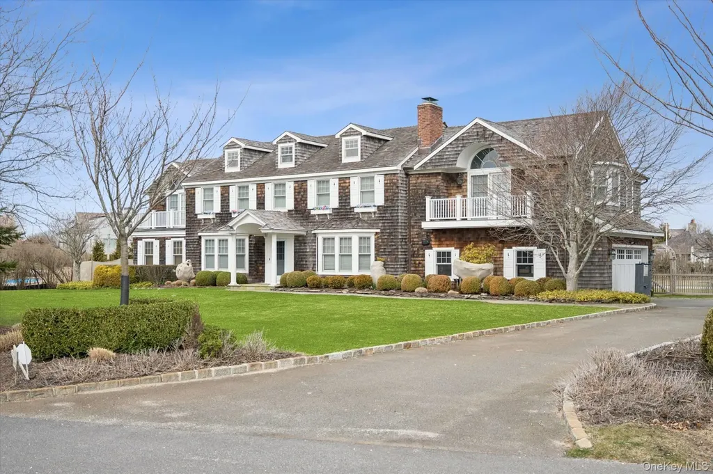 26 Odgen Lane Quogue NY 11959