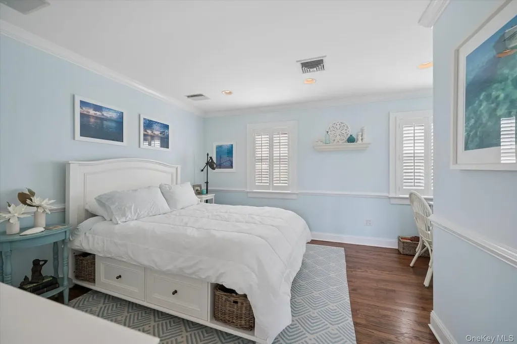 26 Odgen Lane Quogue NY 11959