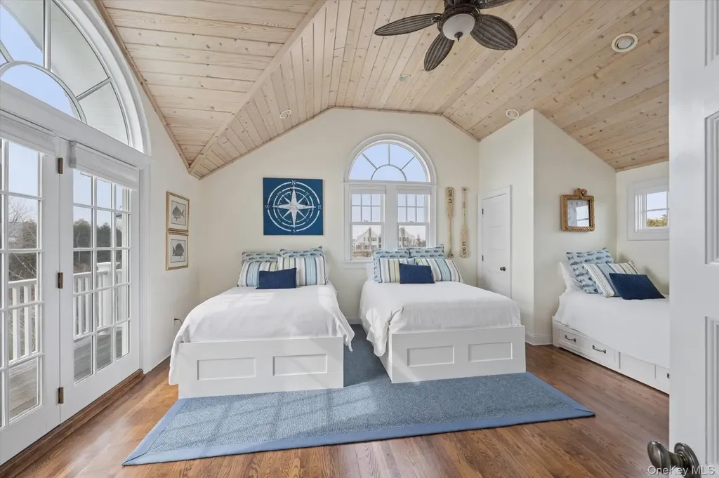 26 Odgen Lane Quogue NY 11959